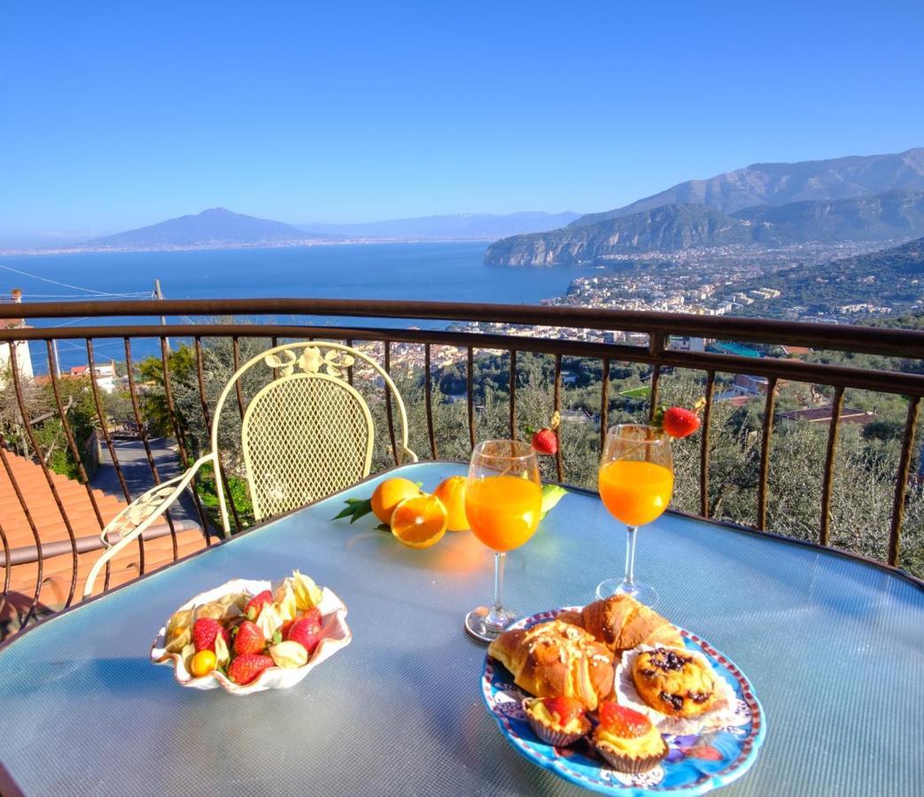Villa Caruso Private Heated Pool & Sea View Sorrento Eksteriør billede